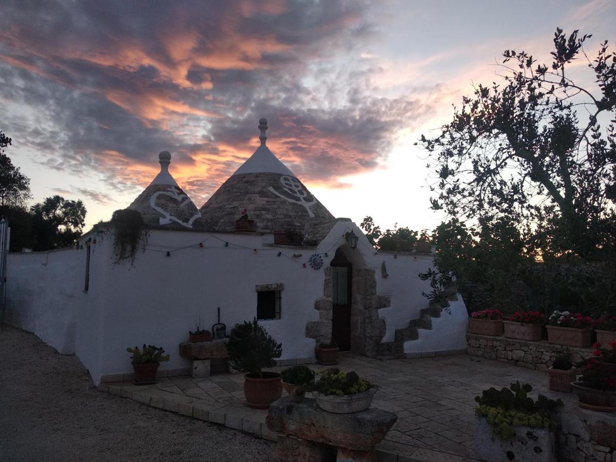 Piccolo Trullo Ostunese Le Jardin de Sophie' Ostuni Esterno foto